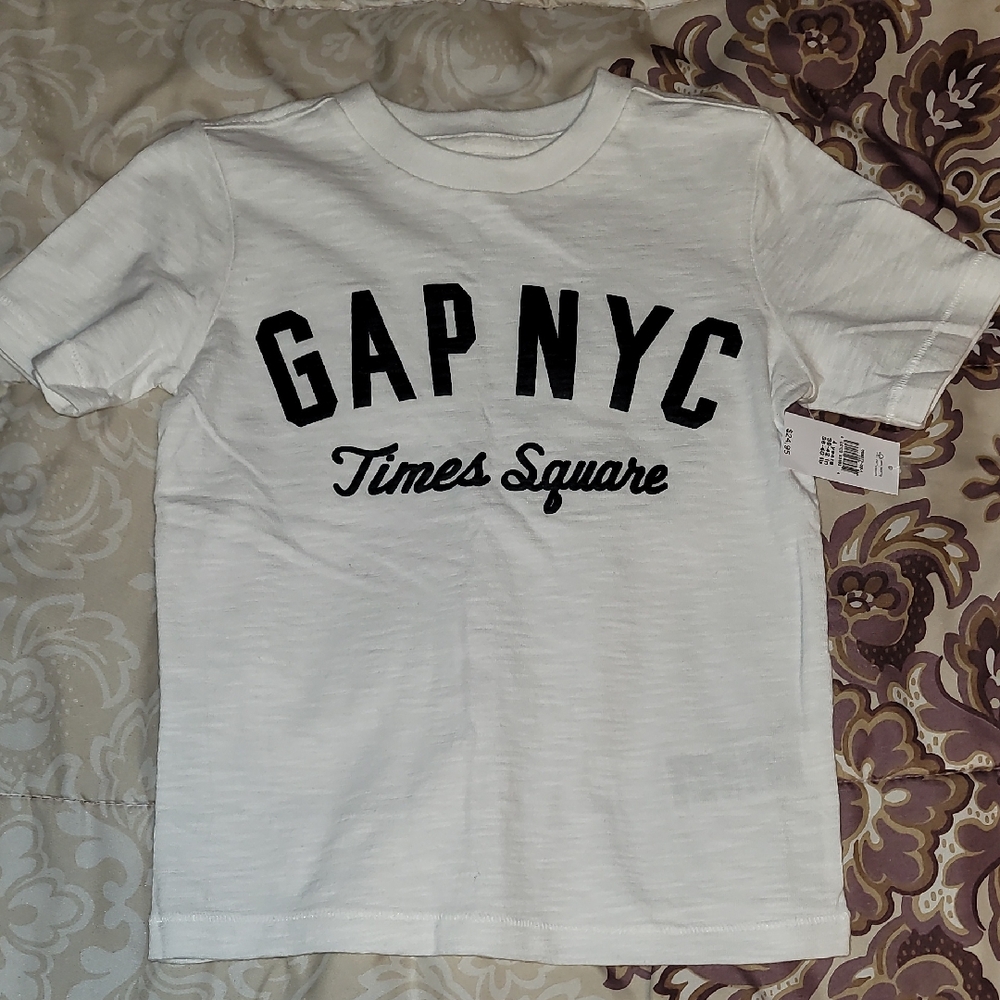 GAP White and Black Short Sleeve Tee Sz: 4 Years NWT